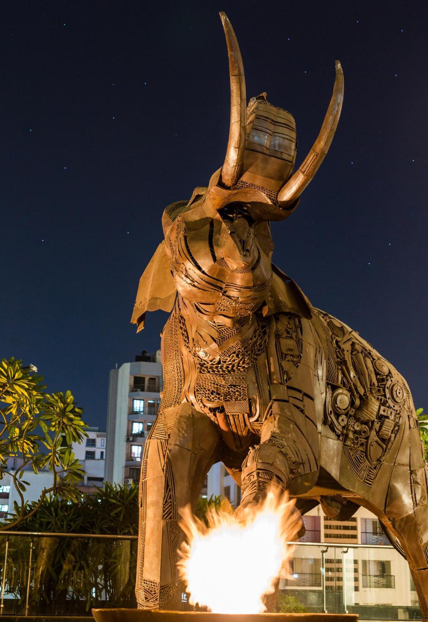 Sofitel Mumbai Bkc Hotel Ngoại thất bức ảnh The Elephant's Head
