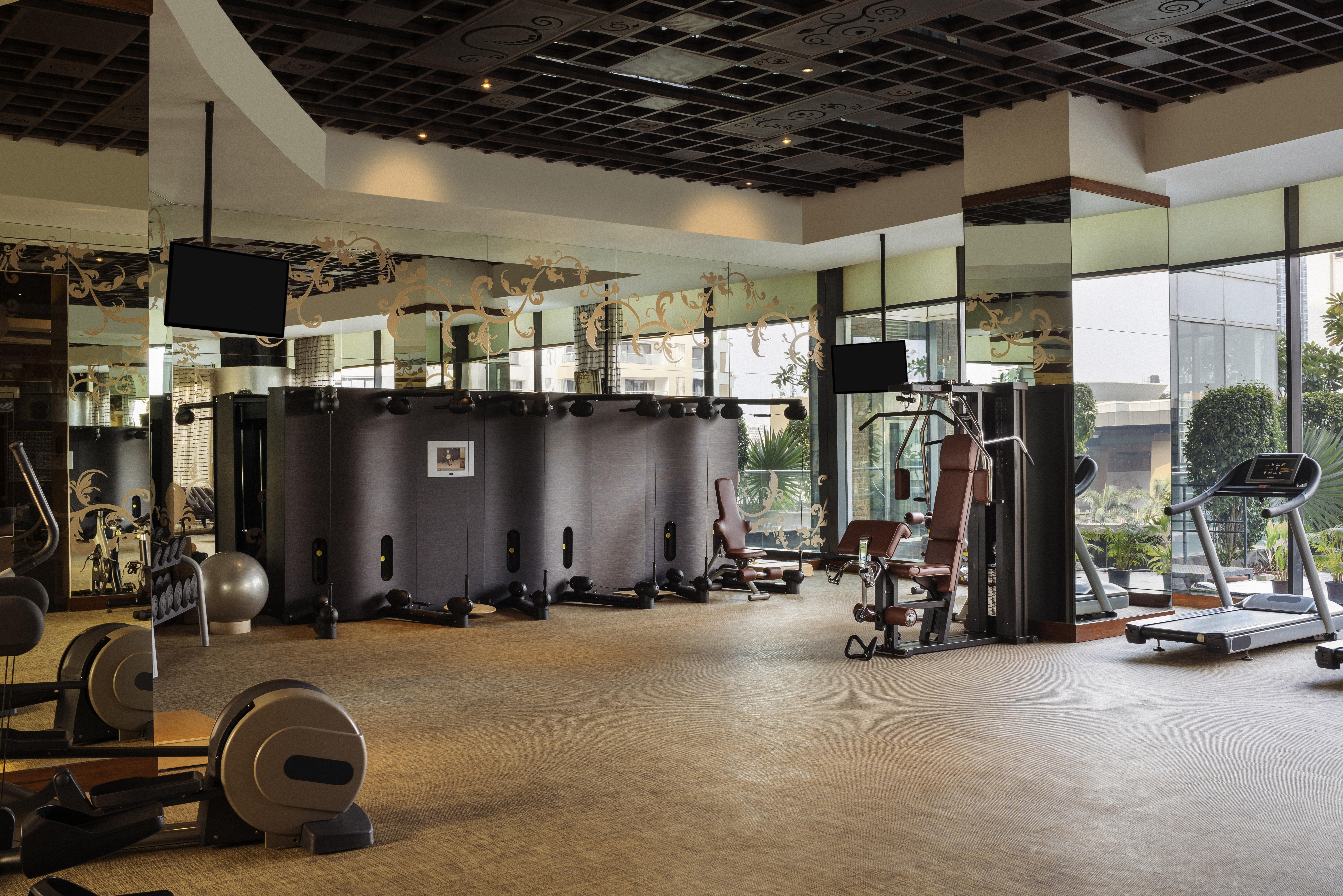 Sofitel Mumbai Bkc Hotel Ngoại thất bức ảnh The gym at the hotel